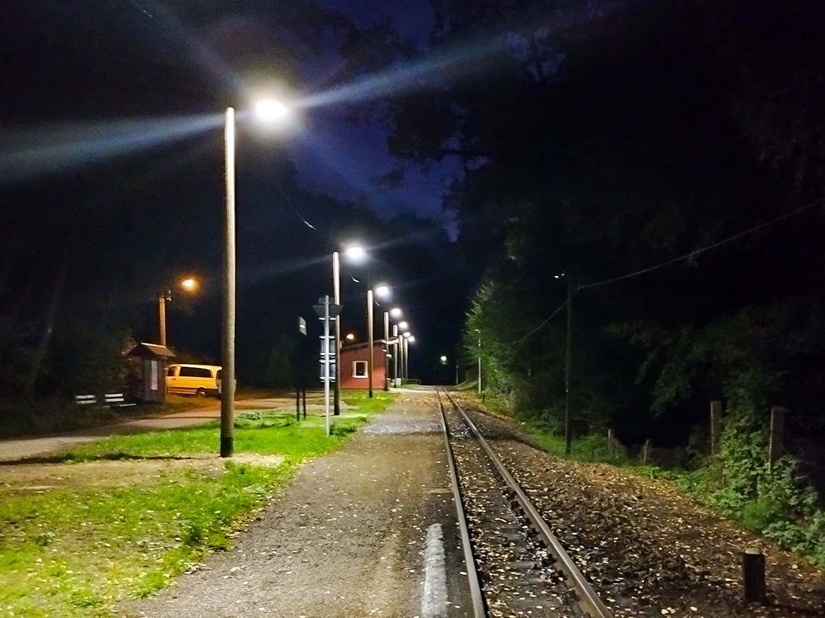 Beleuchtung Bahnsteig Lößnitzgrundbahn